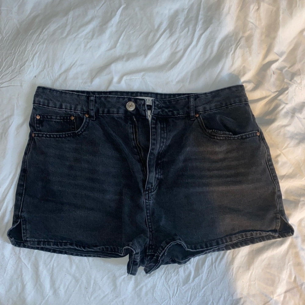 Forever 21 High Waisted Black Shorts